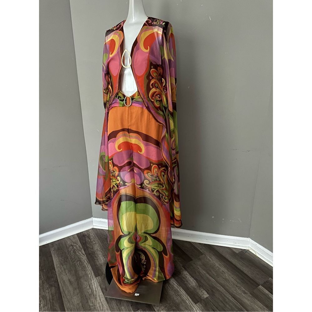 RAISA VANESSA PRINTED CHIFFON JUMPSUIT WITH DEEP NECK AND GOLD BUCKLE $2,290 - Picture 10 of 14
